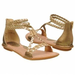 b.o.c. By Born Macedonia Sandal